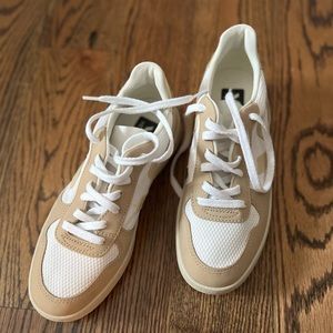 Veja sneakers